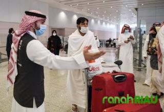 Pemerintah legalkan Umrah Mandiri, Industri Travel Syariah Guncang